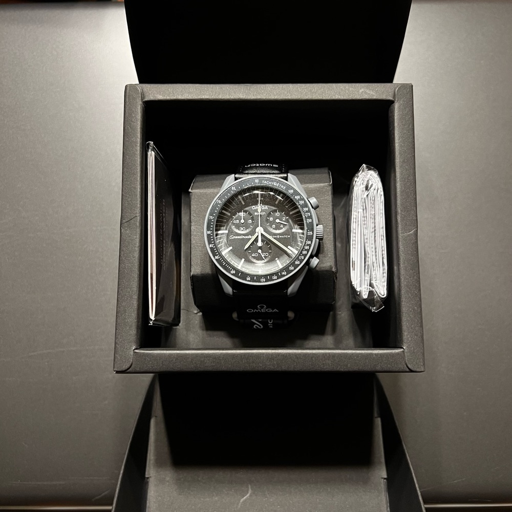 Swatch x Omega Moonswatch